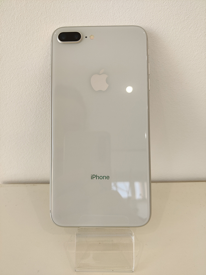iPhone 8 Bianco Retro sito